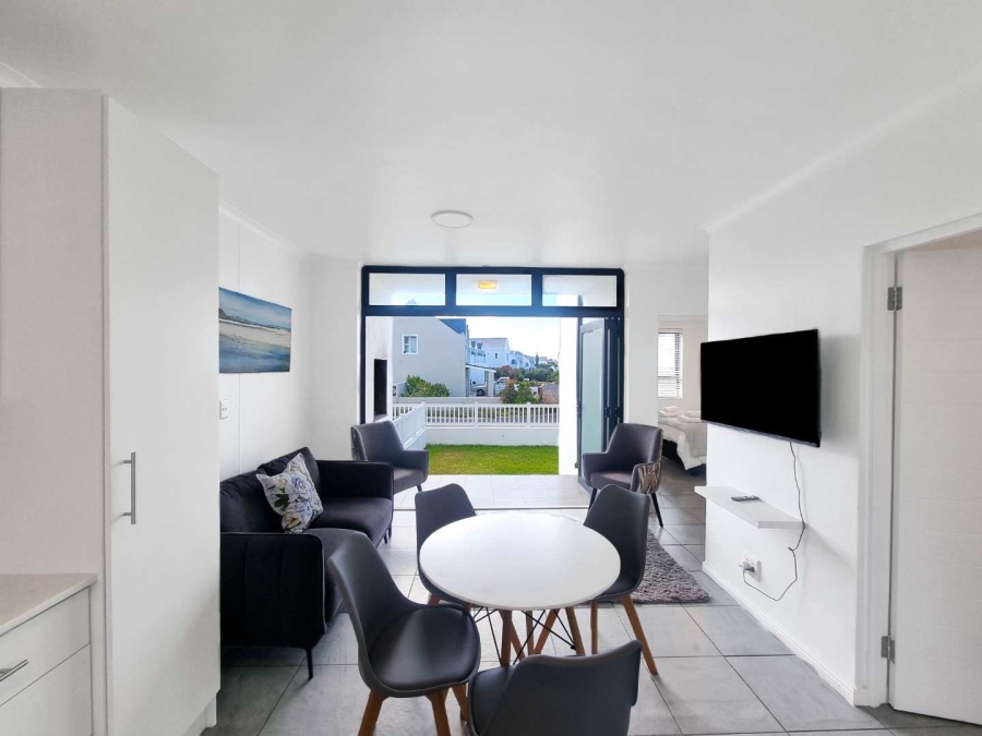 2 Bedroom Property for Sale in Westcliff Western Cape